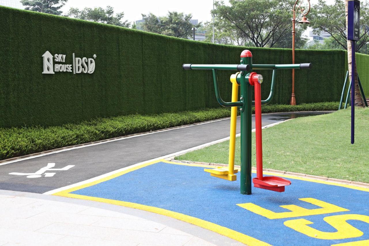 Moritz Inn Bsd Tangerang Exterior foto